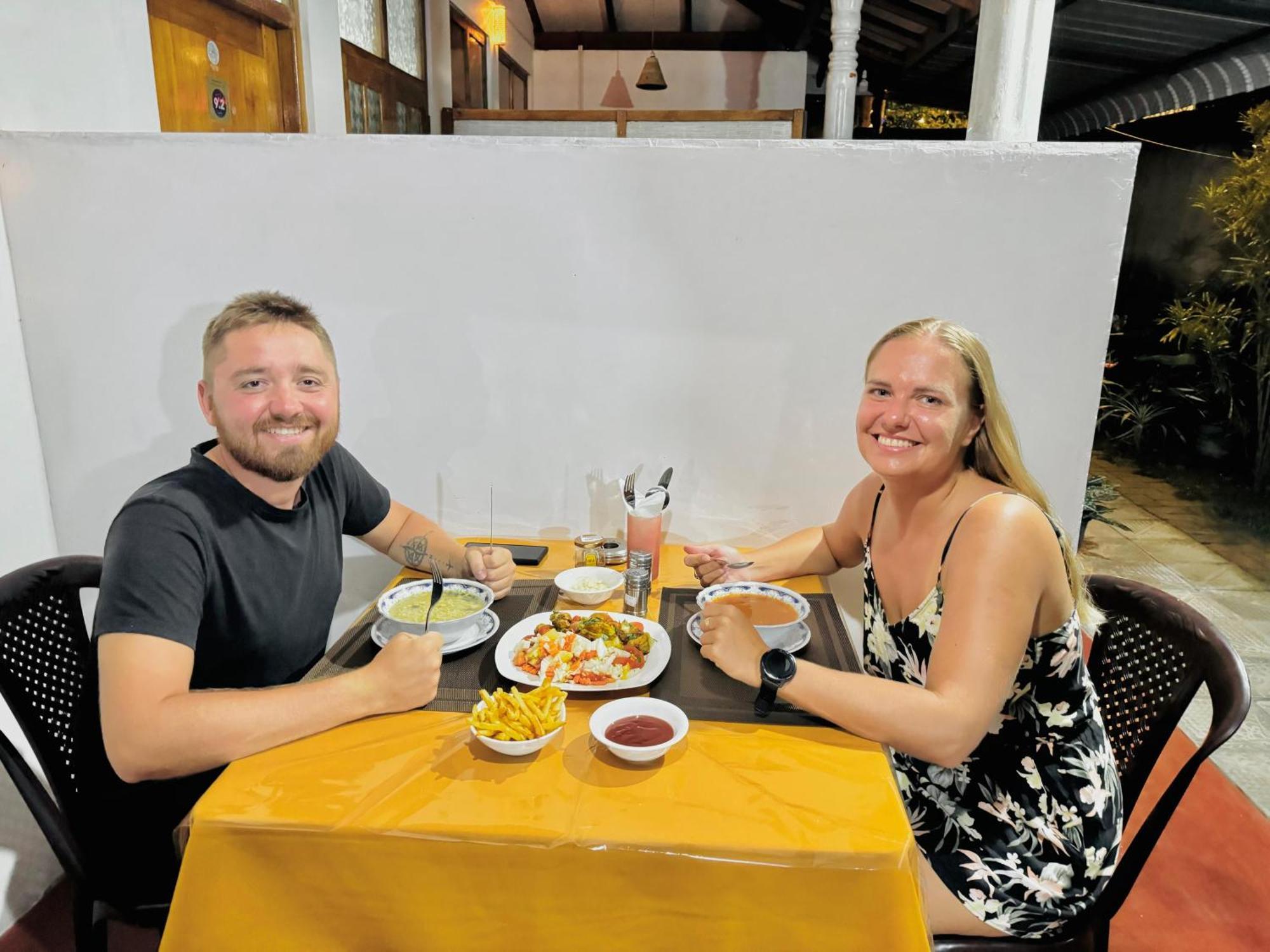 Nethmi Homestay & Restaurant Тангалла Экстерьер фото