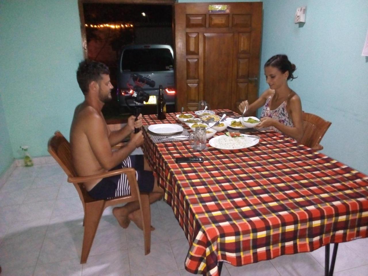 Nethmi Homestay & Restaurant Тангалла Экстерьер фото